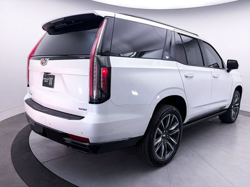Used 2022 Cadillac Escalade Sport Platinum AWD/4WD image 19