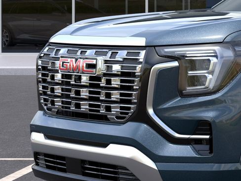 New 2026 GMC Terrain Denali AWD/4WD image 13