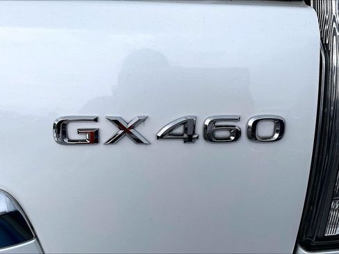 Used 2022 Lexus GX 460 Premium w/ Premium Package AWD/4WD image 26