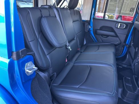 Used 2024 Jeep Wrangler Unlimited Rubicon 4xe image 47