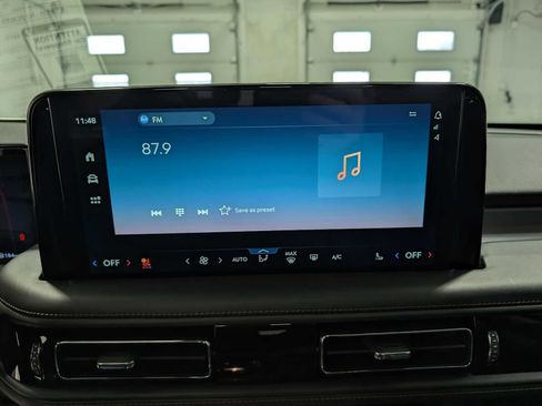 Certified 2025 Lincoln Aviator AWD w/ Jet Appearance Package image 29