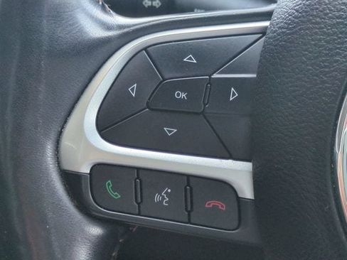 Used 2018 Jeep Compass Latitude w/ Popular Equipment Group AWD/4WD image 24