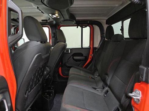 Used 2020 Jeep Gladiator Rubicon w/ Dual Top Group image 11