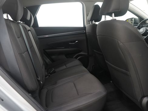 Used 2023 Hyundai Tucson SE w/ Cargo Package image 13