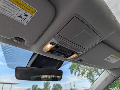 Used 2019 Acura MDX SH-AWD w/ Technology Package image 17