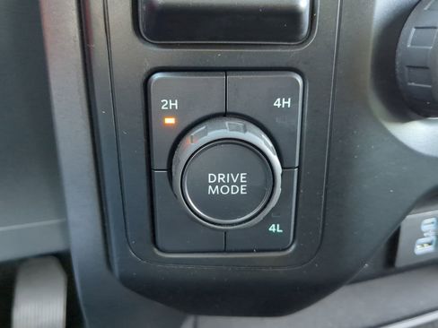 Used 2021 Ford F150 XLT image 28