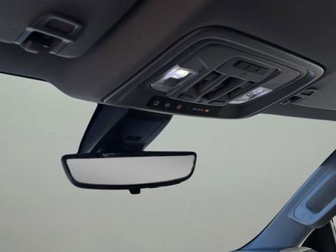 Used 2022 GMC Sierra 3500 Denali w/ Denali Ultimate Package image 28