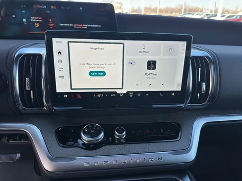 New 2026 Ford Expedition Tremor image 18