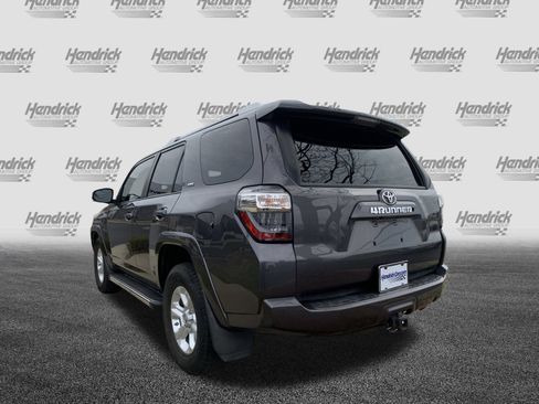 Used 2015 Toyota 4Runner SR5 Premium image 8
