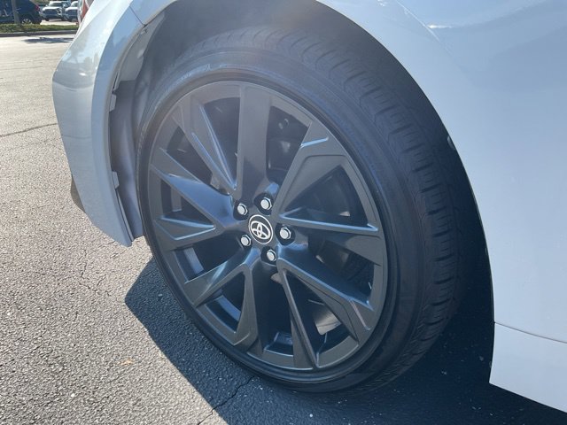 Used 2025 Toyota Corolla SE FWD image 13