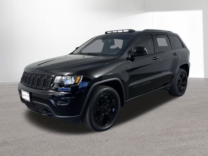 Used 2019 Jeep Grand Cherokee Laredo