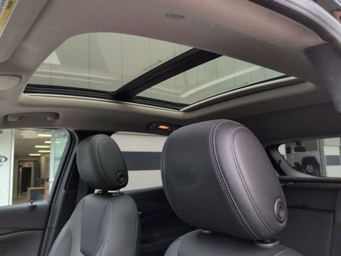 Used 2021 Buick Encore GX Select w/ Advanced Technology Package image 19