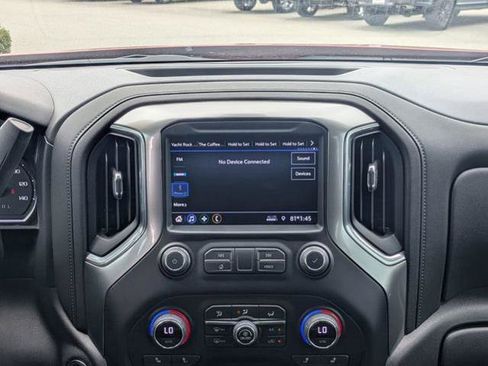 Used 2021 Chevrolet Silverado 1500 RST AWD/4WD image 20