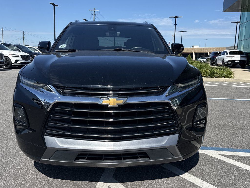 Used 2020 Chevrolet Blazer Premier w/ Driver Confidence II Package FWD image 3