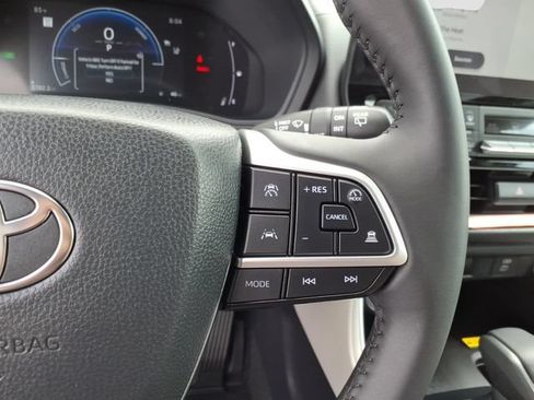 Used 2026 Toyota Grand Highlander AWD Hybrid image 10