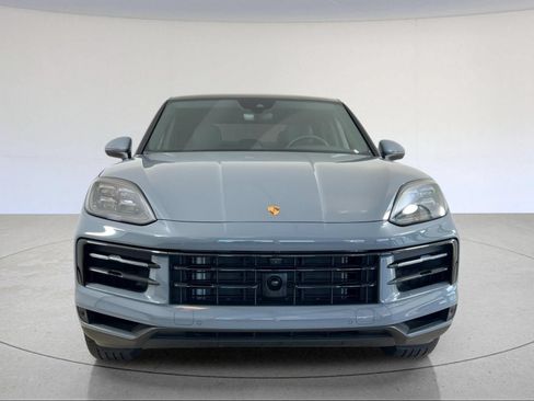 Certified 2026 Porsche Cayenne Coupe AWD/4WD image 11