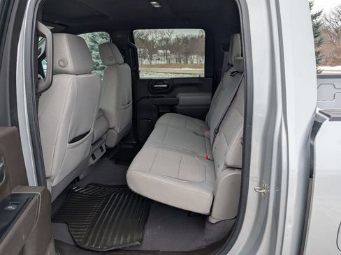 Used 2023 Chevrolet Silverado 2500 LT image 13