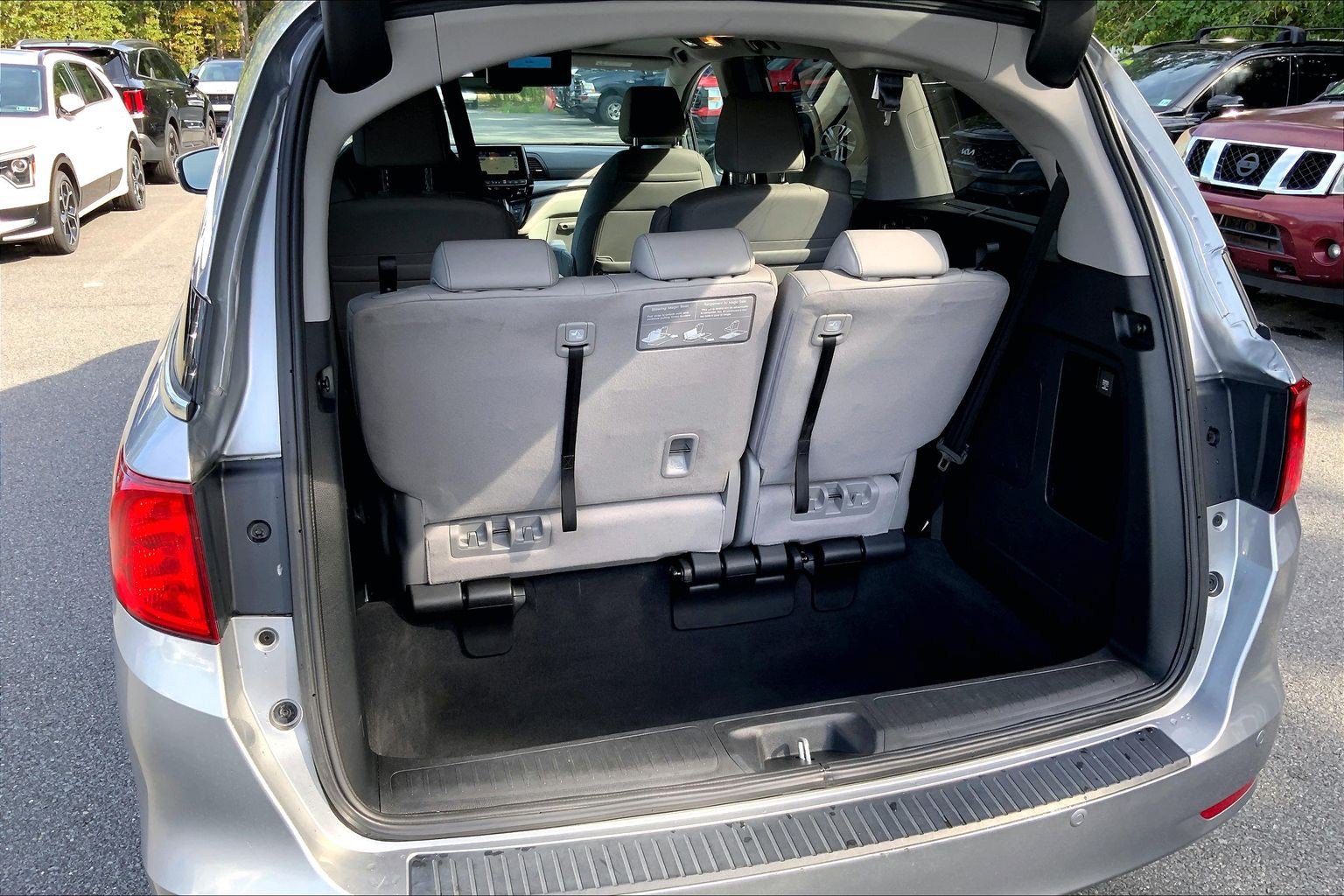 Used 2023 Honda Odyssey Touring image 37