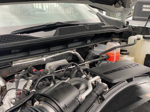 Used 2025 Chevrolet Silverado 3500 W/T AWD/4WD image 18