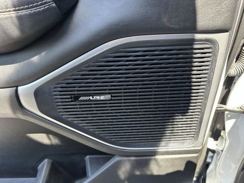 Used 2024 Jeep Wagoneer Series II w/ Flexible Seating Group RWD image 29