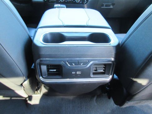 Used 2024 GMC Sierra 1500 SLT w/ SLT Premium Plus Package AWD/4WD image 37