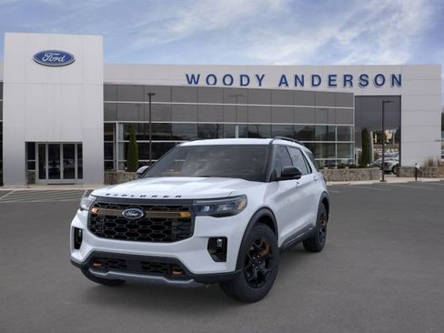 New 2026 Ford Explorer Tremor AWD/4WD image 2