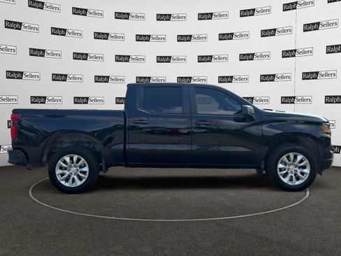 Used 2025 Chevrolet Silverado 1500 Custom w/ LPO, Dark Essentials Package RWD image 7