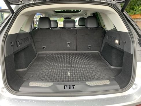 New 2026 Lincoln Nautilus Reserve AWD/4WD image 5