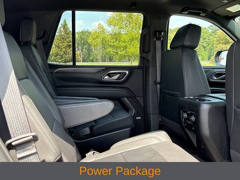 Used 2024 Chevrolet Tahoe LT RWD image 9