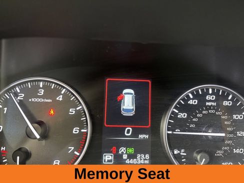 Used 2024 Subaru Outback Limited AWD/4WD image 17