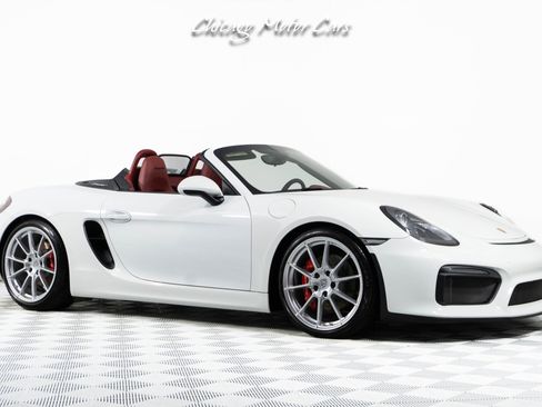 Used 2016 Porsche Boxster Spyder image 8
