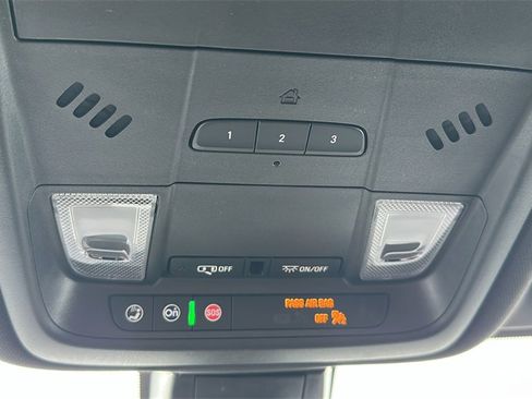 Certified 2025 Chevrolet Blazer RS w/ Driver Confidence II Package image 26