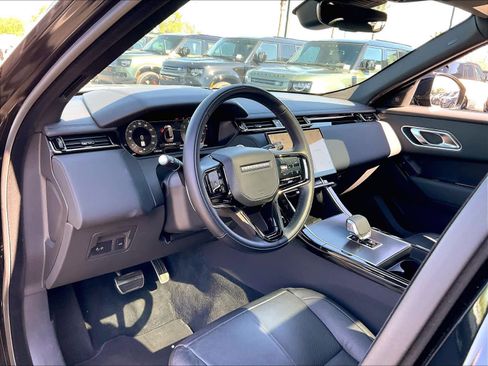 Used 2026 Land Rover Range Rover Velar Dynamic SE AWD/4WD image 17