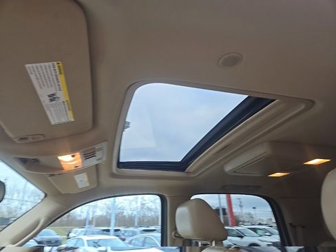 Used 2013 Chevrolet Tahoe LTZ image 12