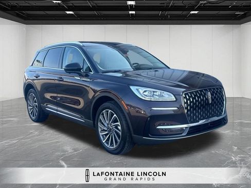Certified 2023 Lincoln Corsair Reserve w/ Equipment Group 201A AWD/4WD image 7