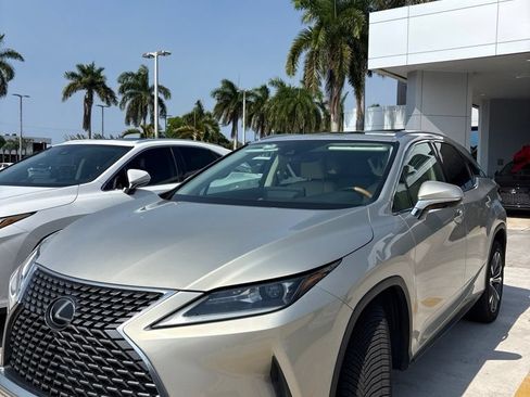 Used 2021 Lexus RX 350 FWD w/ Premium Package image 4