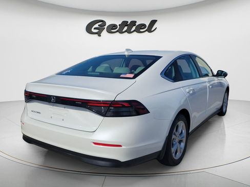Used 2023 Honda Accord LX image 4