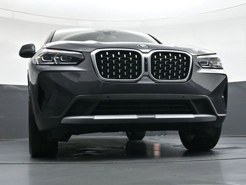 Used 2025 BMW X4 xDrive30i image 35