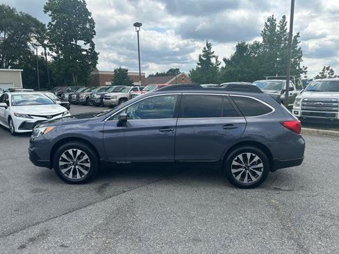 Used 2016 Subaru Outback 2.5i Limited AWD/4WD image 8
