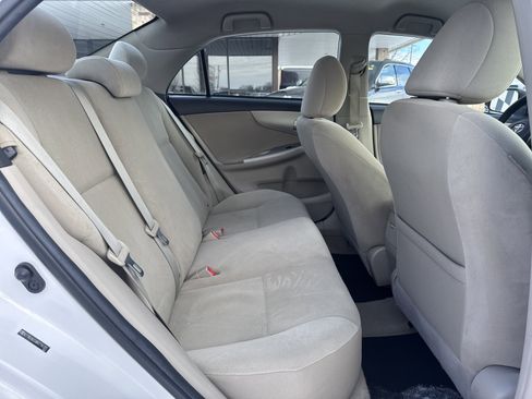 Used 2011 Toyota Corolla LE image 25
