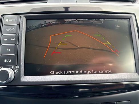 Used 2019 Nissan Sentra SR image 26