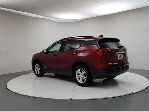 Used 2020 GMC Terrain SLE w/ Driver Convenience Package FWD image 5
