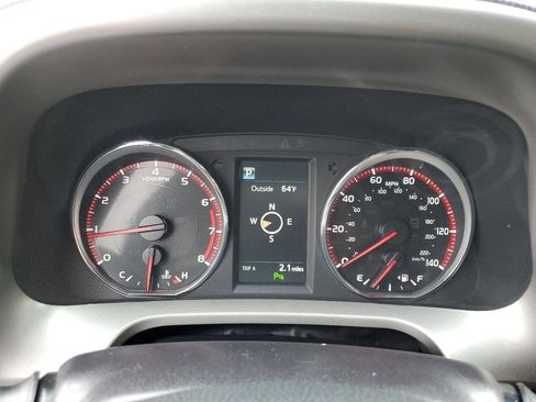 Used 2016 Toyota RAV4 SE image 21