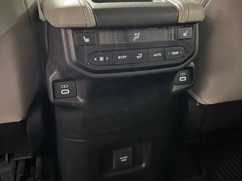 Certified 2024 Toyota Grand Highlander Limited image 20