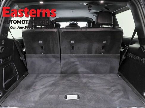 Used 2022 Jeep Wagoneer Series II AWD/4WD image 9