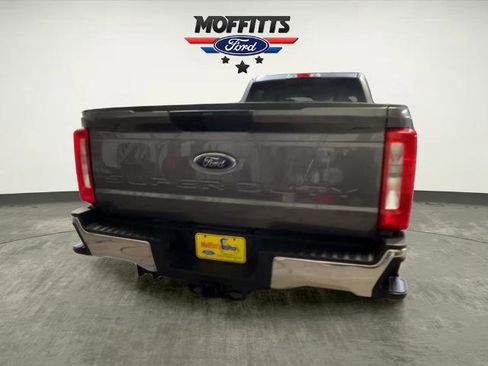 Certified 2025 Ford F250 XLT image 4