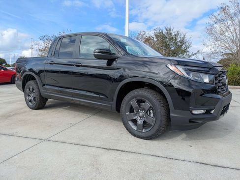 New 2026 Honda Ridgeline TrailSport image 2