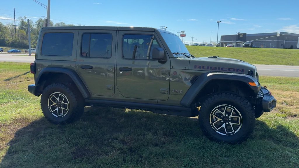 Used 2026 Jeep Wrangler Unlimited Rubicon AWD/4WD image 8
