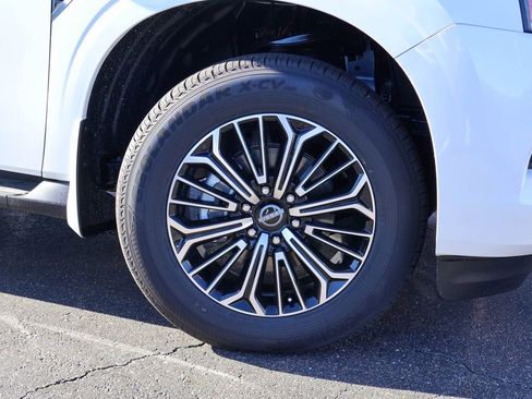 New 2026 Nissan Armada Platinum image 19