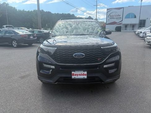 Used 2020 Ford Explorer ST w/ Premium Technology Package AWD/4WD image 4